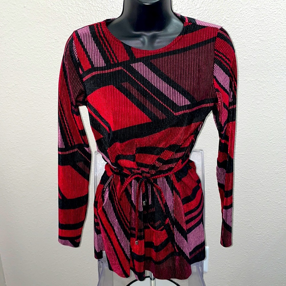 Pleat pleat by Rafael long sleeve size small